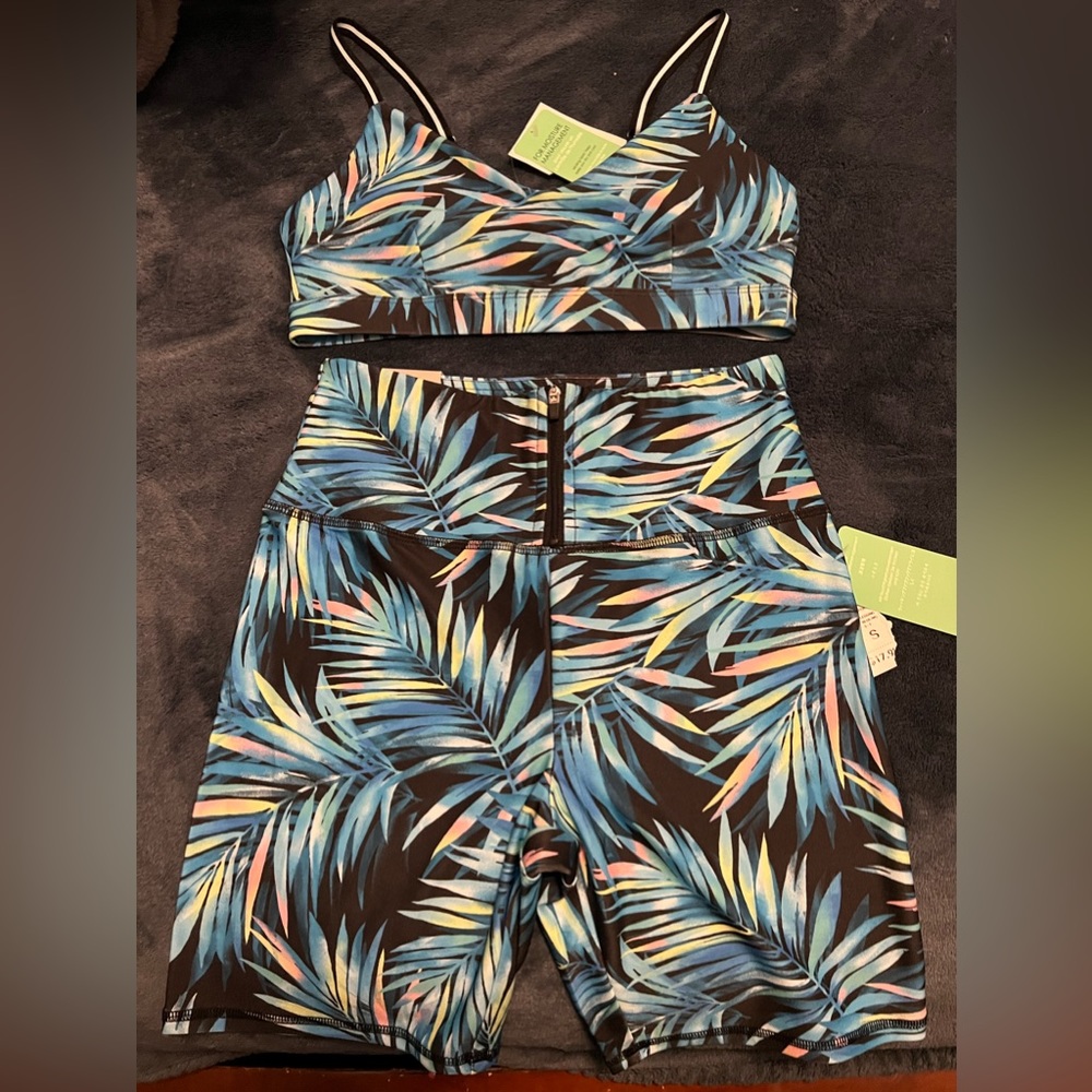 Brand new forever 21 workout outfit